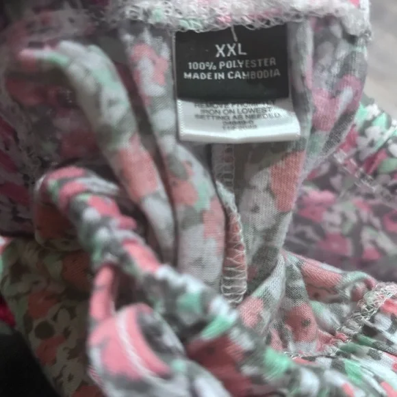 Charming Floral Pajama Pants in Pink - Picture 2 of 2